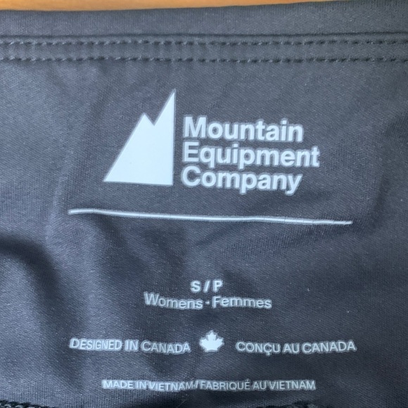 MEC Padded Performance Cycling Pants, 3/4 Length, Reflective, Stretch - Picture 2 of 7